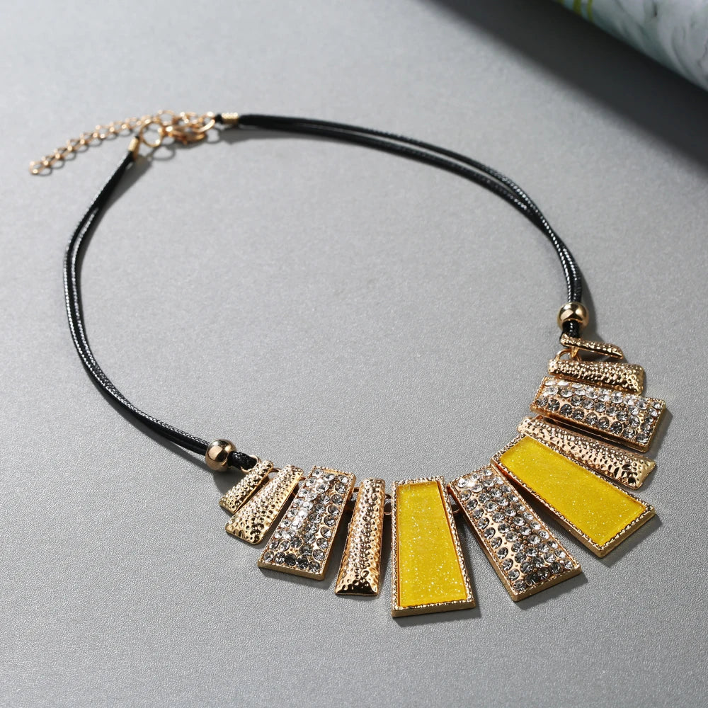 Collier Statement Bohème Noir Vintage - Pendentif Maxi Femme - Bijou Cadeau Noël