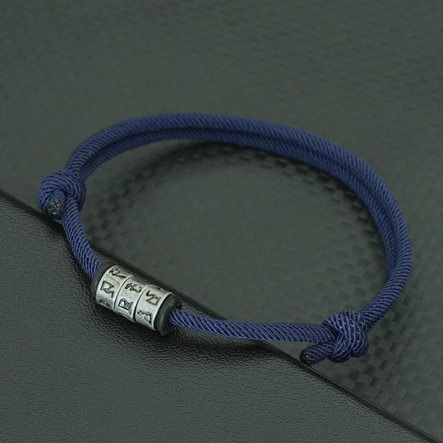 Bracelet en Corde Tressée avec Symbole Mystique - Perles Fait Main Ajustable pour Homme