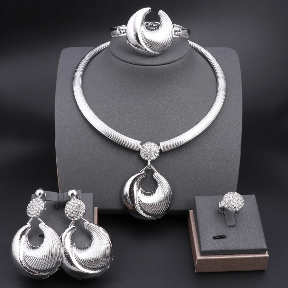 Ensemble Bijoux Dubai Luxe Plaqué Argent Cristaux – Collier Boucles Bracelet Bague Mariée