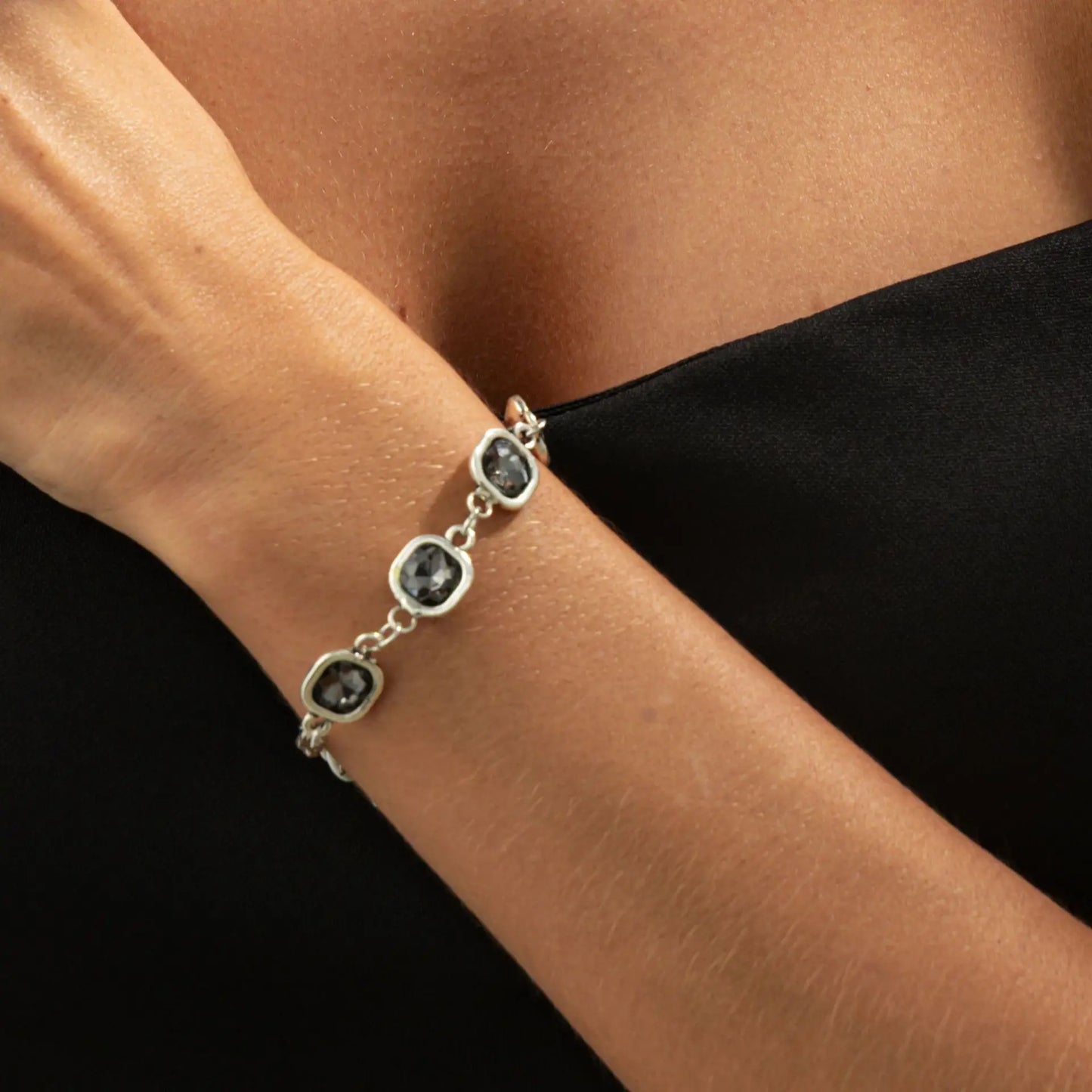 Parure Choker Géométrique Diamants Acryliques - Collier, Bracelet et Boucles