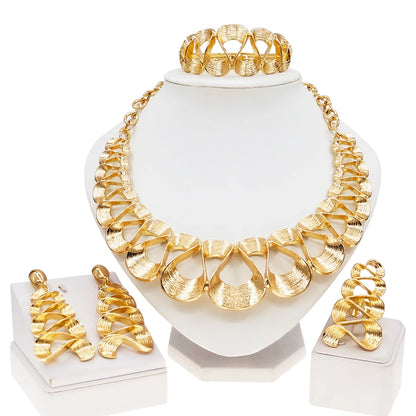 Parure Complète Plaqué Or - Collier, Boucles, Bracelet et Bague Mariage