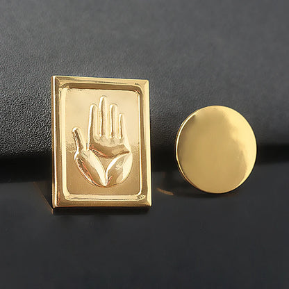 Broche Badge JoJo's Bizarre Adventure Chapeau Kujo Jotaro – Pin's Métal Anime Cosplay Unisexe