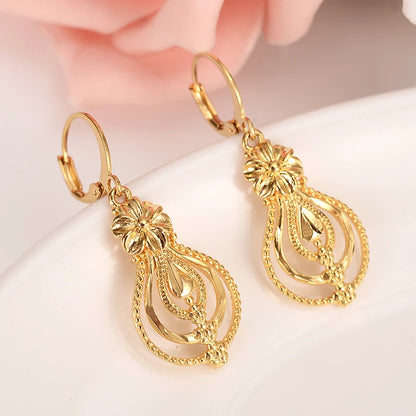 Ensemble Bijoux Éthiopien Fleurs Plaqué Or 24K – Collier Boucles Mariée Africaine