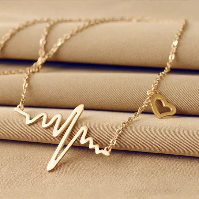 Collier Choker Oiseau Feuilles – Pendentif Statement Nature Doré