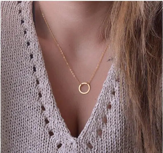 Collier Choker Oiseau Feuilles – Pendentif Statement Nature Doré