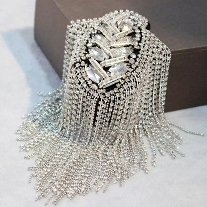 Broche Épaulette Strass Brillante Fait Main – Bijou Épaule Tendance Unisexe