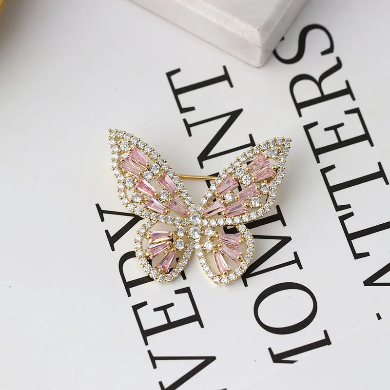 Broche Papillon Argent 925 Zircons Cubiques Rose Violet – Bijou Fin Ajouré Luxe Femme
