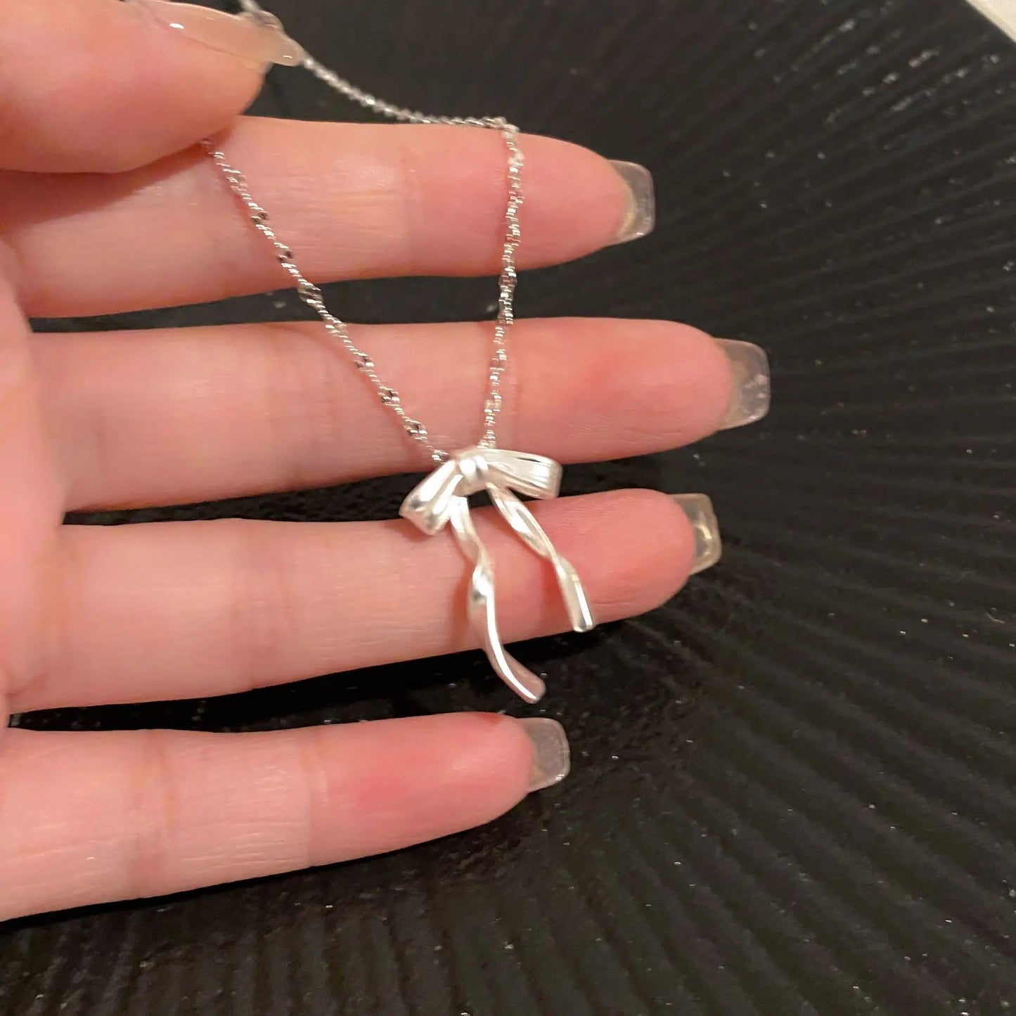Collier Pendentif Nœud Papillon Délicat - Chaîne Clavicule Tendance