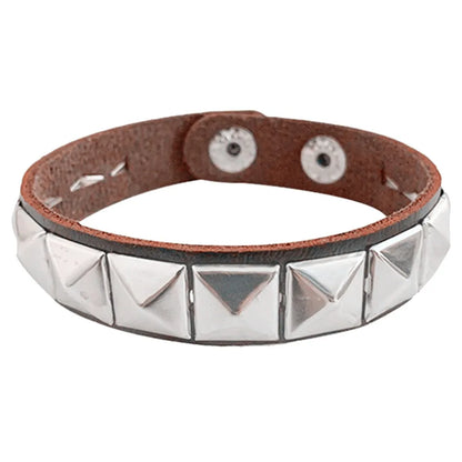 Bracelet Punk Clouté en Cuir — Manchette Gothique Unisexe
