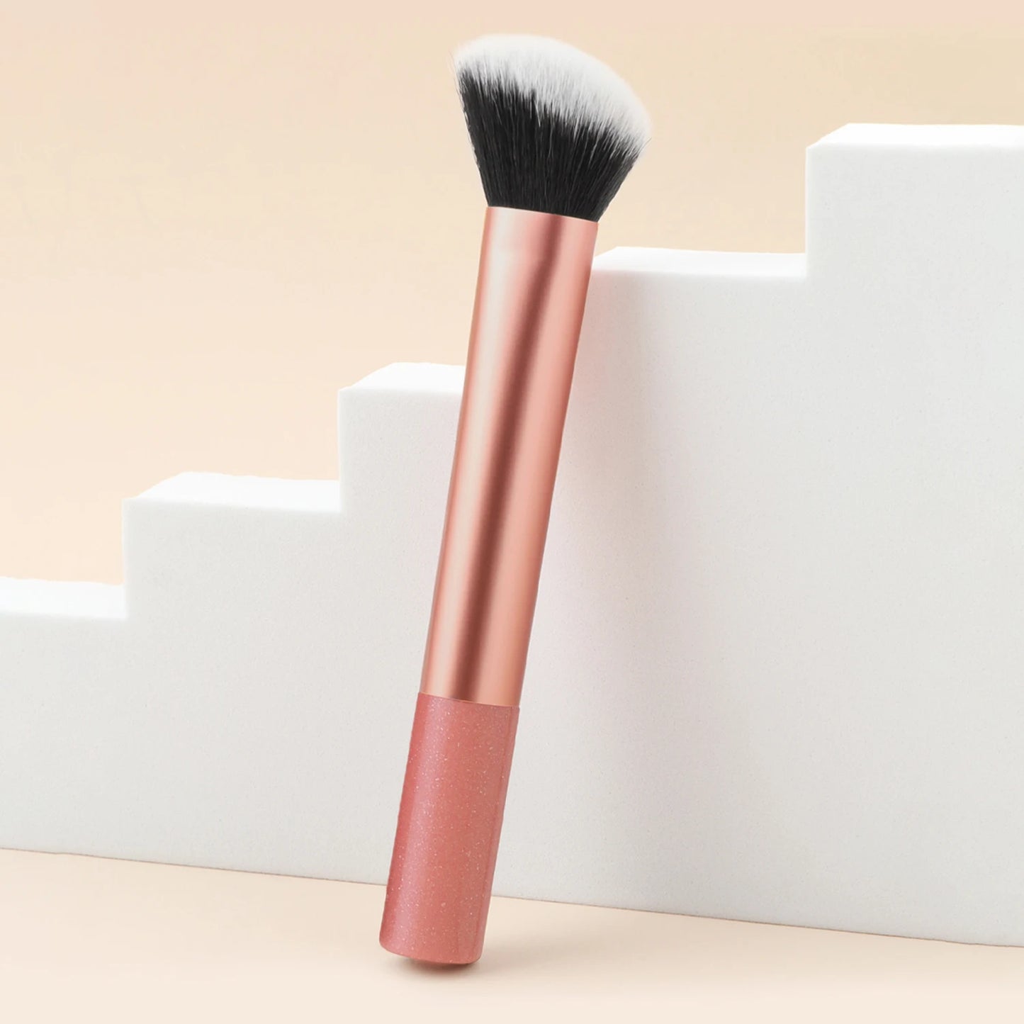 Pinceau Maquillage Facial Professionnel - Illuminateur Contouring Sculptant Outil Beauté Précision