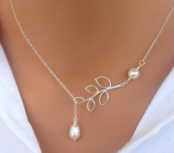 Collier Choker Oiseau Feuilles – Pendentif Statement Nature Doré