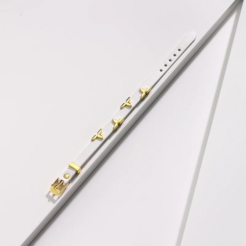 Bracelet Cuir Clous Papillon Dorés — Ajustable, Unisexe, 6 Coloris