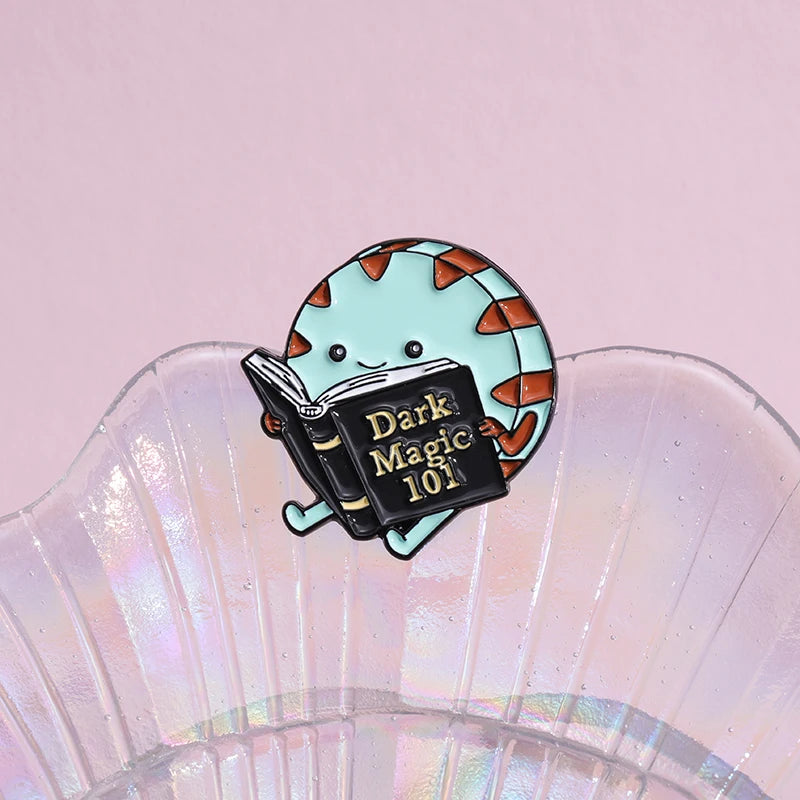 Pin's Émaillé Lecture Livres Cartoon Mignon – Broche Badge Créatif Unisexe