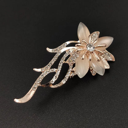 Broche Bouquet Fleurs Opale Strass Dorée – Pin's Mariée Mariage Élégant Femme