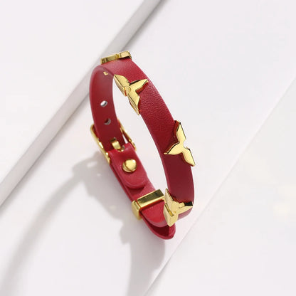 Bracelet Cuir Clous Papillon Dorés — Ajustable, Unisexe, 6 Coloris