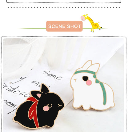 Pin's Émaillé Lapin Mignon Cartoon Noir Blanc – Broche Badge Bunny Adorable Unisexe