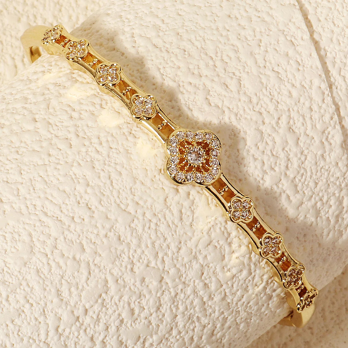 Bracelet Cuivre & Zirconia Femme – Élégance Minimaliste Style Européen