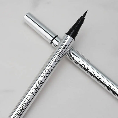 Eyeliner Liquide YANQINA – Waterproof 24H, Séchage Rapide & Anti-Bavures