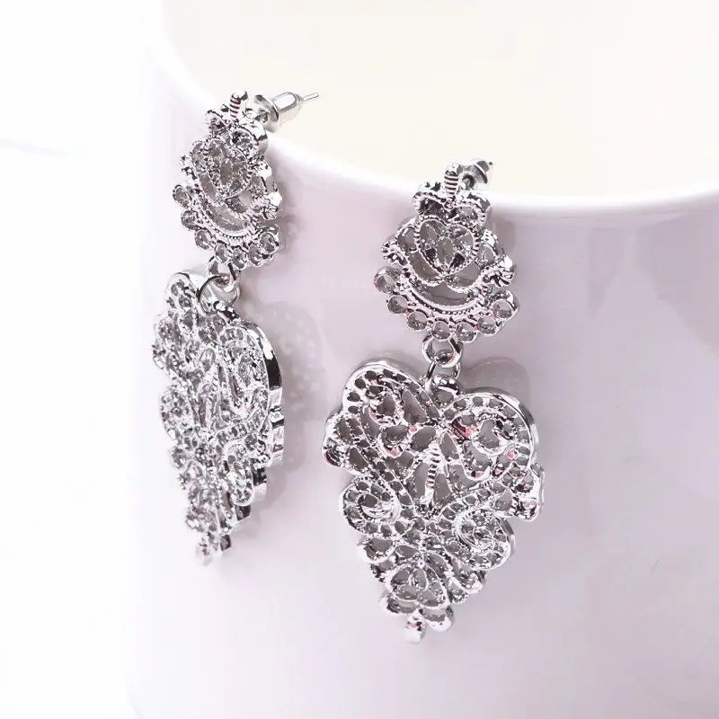 Boucles d'Oreilles Pendantes Feuilles Fleurs Ajourées - Statement Bohème Exagéré