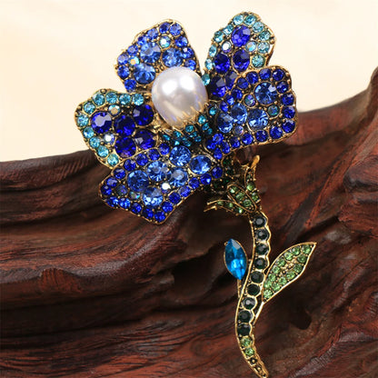 Broche Roses Bleues Baroque Luxueuse – Pin's Fleurs Élégant Unisexe Mariage