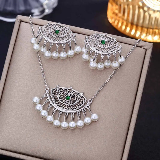 Ensemble Bijoux Indien Cristal Pompons – Collier Boucles Jhumka Mariée