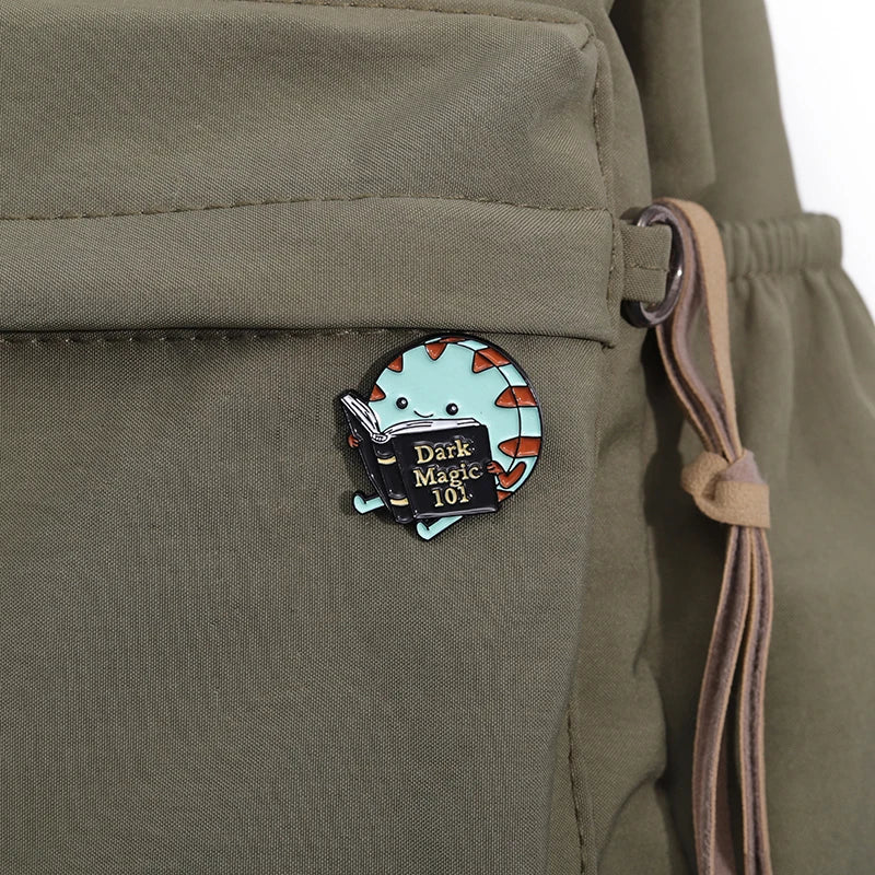 Pin's Émaillé Lecture Livres Cartoon Mignon – Broche Badge Créatif Unisexe