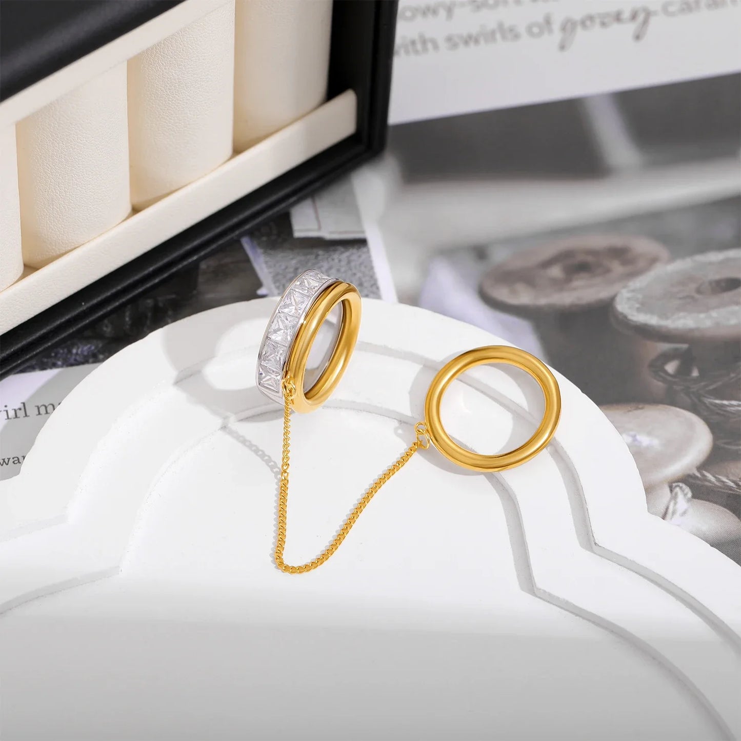Bague Double Chaîne Plaquée Or 18K — Zircon, Acier Inoxydable, Tailles US6-8