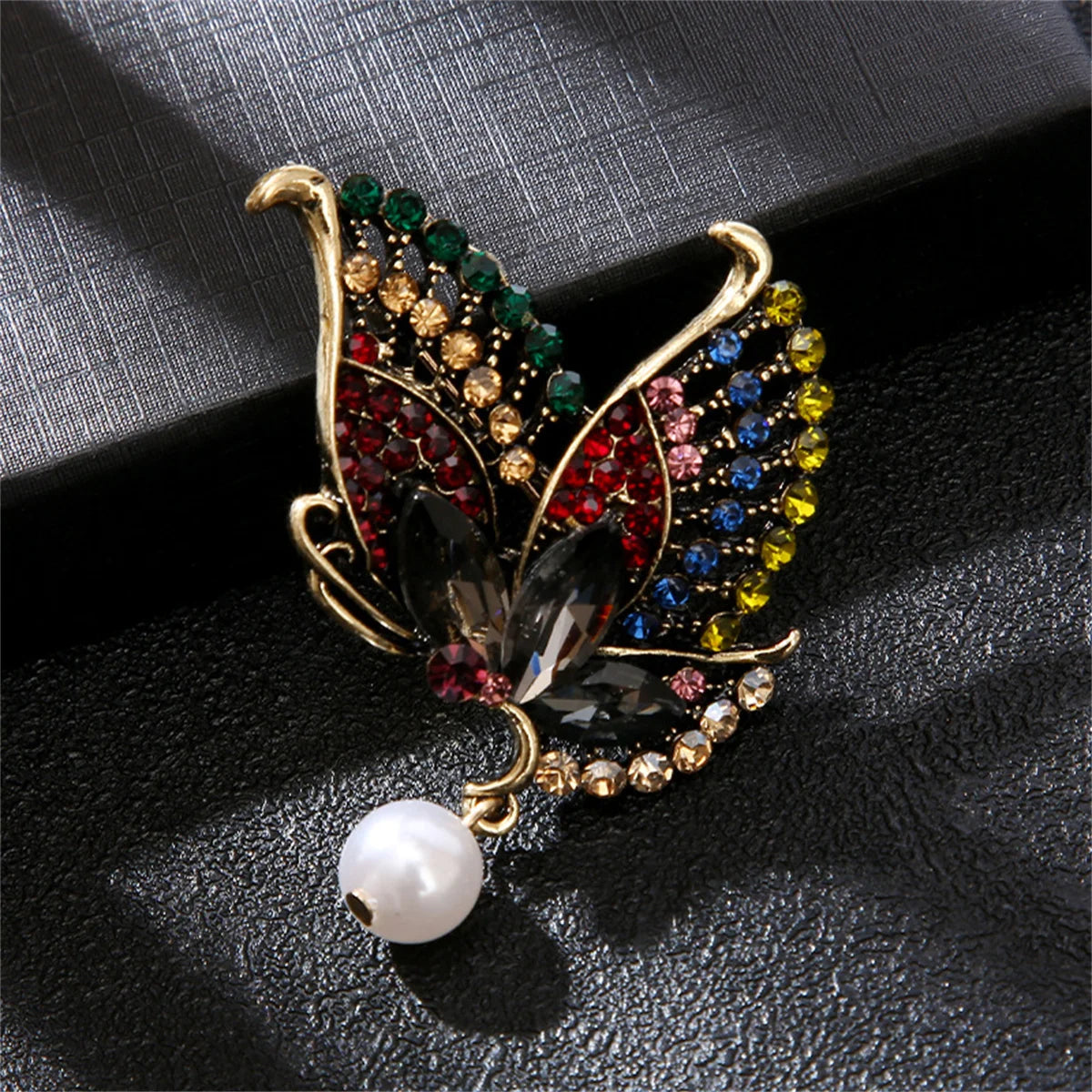 Broche Papillon Luxueuse Exquise – Pin's Fleur Poitrine Élégant Femme