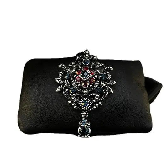 Broche Baroque Pierres Précieuses – Style Cour Élégant Unisexe
