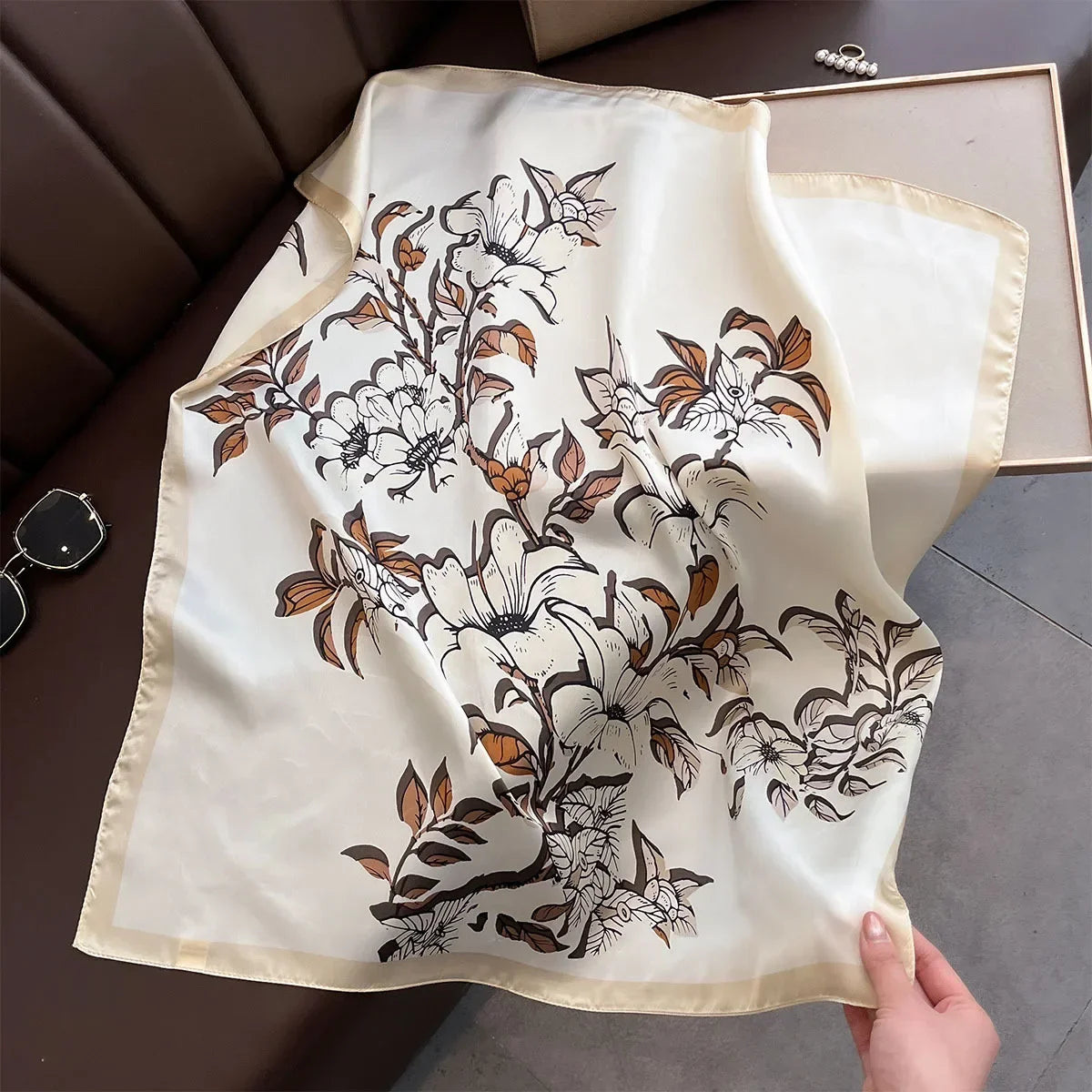 Foulard Carré Soie Satin Imprimé Floral 70x70cm - Neckerchief Bandana Headband Femme