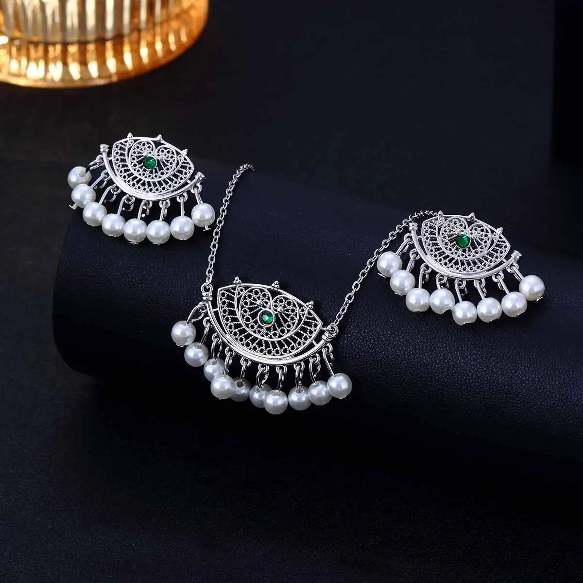 Ensemble Bijoux Indien Cristal Pompons – Collier Boucles Jhumka Mariée