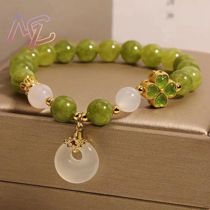 Bracelet Jade Naturel Perles Sculptées – Amulette Talisman Vintage Femme