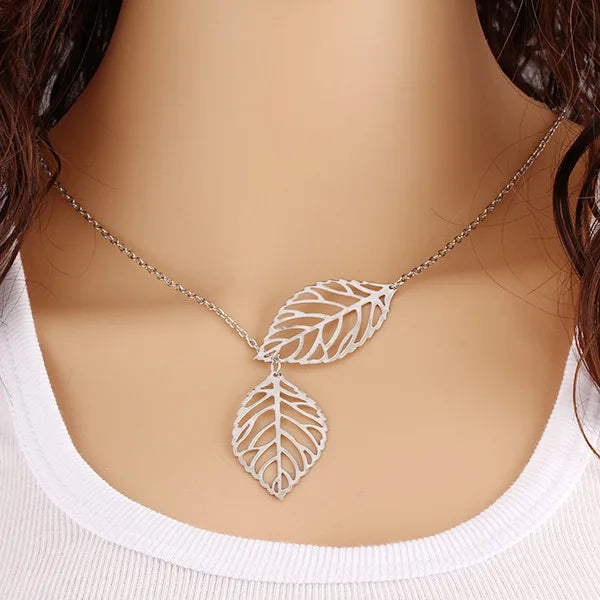 Collier Choker Oiseau Feuilles – Pendentif Statement Nature Doré