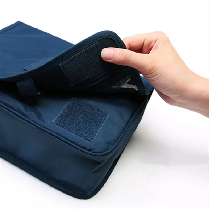 Trousse de Toilette Suspendue Imperméable – 6 Poches, Idéale Voyage