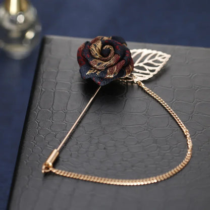 Broche Rose Tissu Vintage Chaîne Pompons – Pin's Col Costume Unisexe