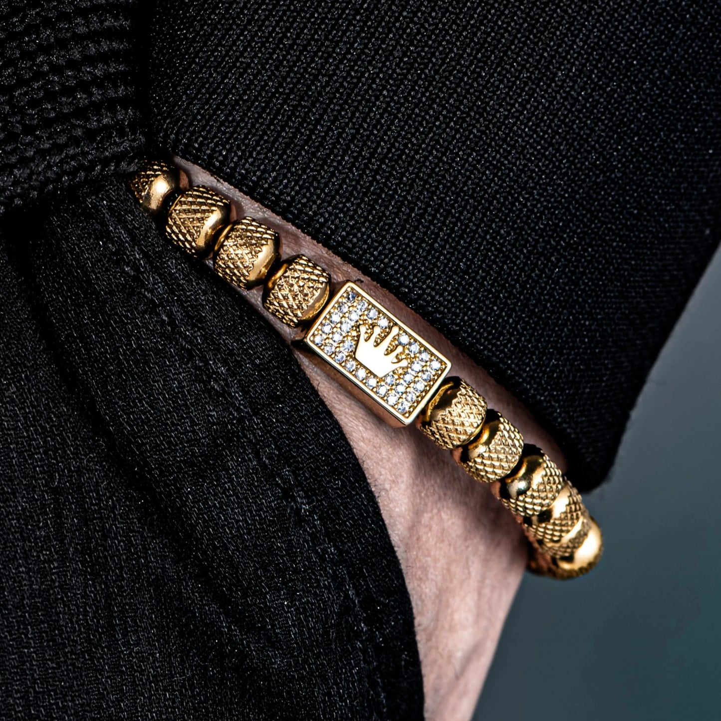 Bracelet Tressé Perle Couronne Micro-Serti – Acier Inoxydable Hommes Ajustable