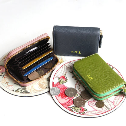 Portefeuille Femme Cuir PU Personnalisable Lettres Nom - Porte-Carte Monnaie Compact Rabat Cadeau Unique