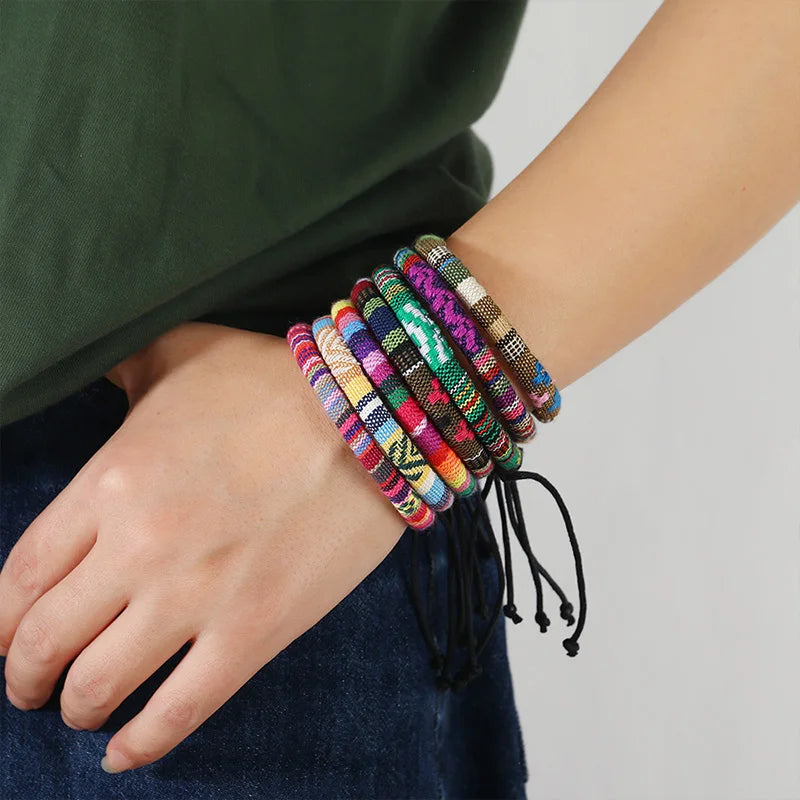 Ensemble 12 Bracelets Bohèmes Coton Ajustables – Ethniques Unisexe Voyage