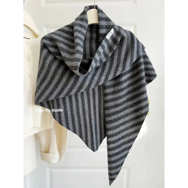 Foulard Triangle Laine Niche Britannique Coréen Vert - Écharpe Tricotée Multifonction Femme