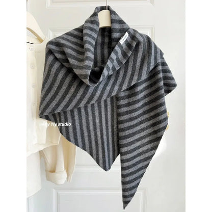 Foulard Triangle Laine Niche Britannique Coréen Vert - Écharpe Tricotée Multifonction Femme