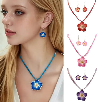Parure Bohème Fleurs Frangipanier Tressées - Collier et Boucles Plage