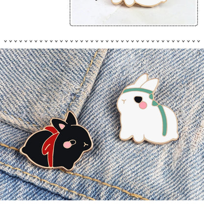 Pin's Émaillé Lapin Mignon Cartoon Noir Blanc – Broche Badge Bunny Adorable Unisexe