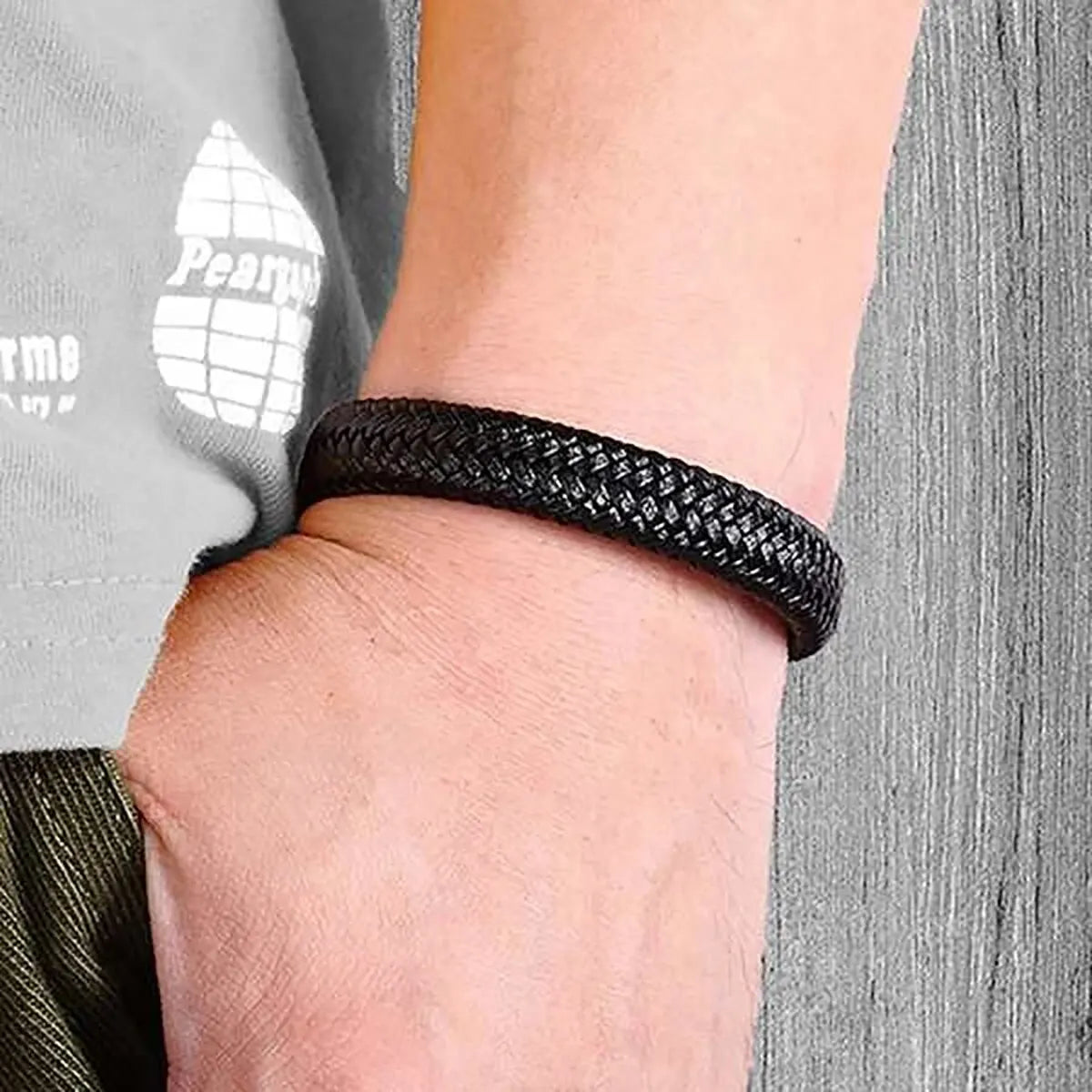 Bracelet Manchette Magnétique Homme — Cuir PU Noir, Fermoir Magnétique, Style Classique