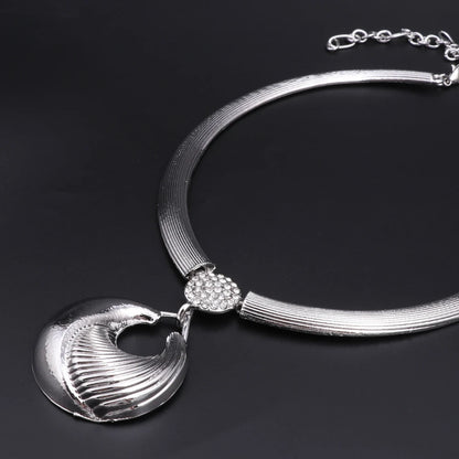 Ensemble Bijoux Dubai Luxe Plaqué Argent Cristaux – Collier Boucles Bracelet Bague Mariée