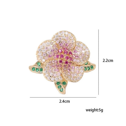 Broche Florale Romantique – Pin Élégant Rose Pivoine Iris
