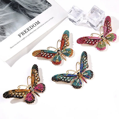 Broche Papillon Multicolore Cristaux Tendance – Pin's Insecte Strass 4 Couleurs Femme