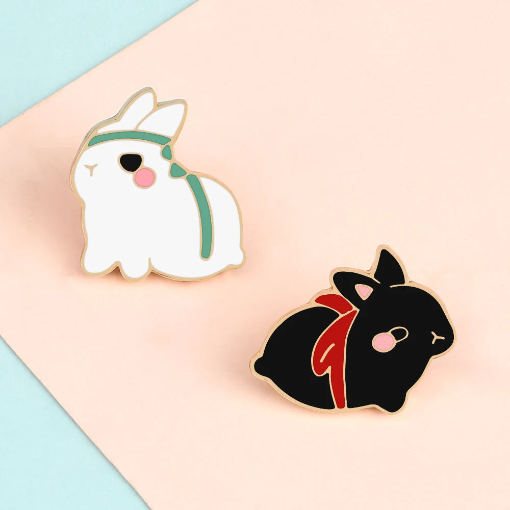 Pin's Émaillé Lapin Mignon Cartoon Noir Blanc – Broche Badge Bunny Adorable Unisexe