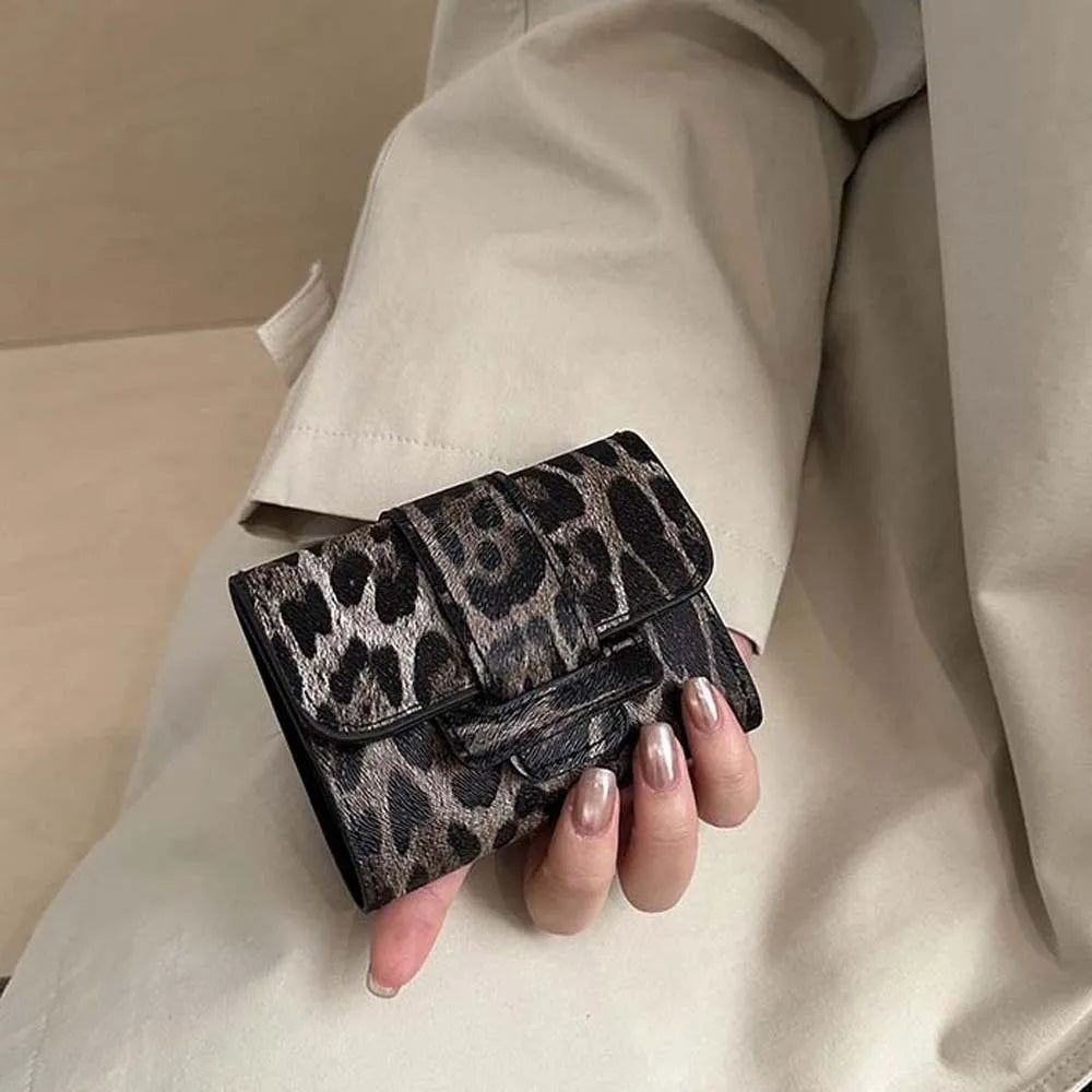 Portefeuille Femme Court Imprimé Léopard PU - Porte-Monnaie Carré Multi-Cartes Style Coréen Tendance