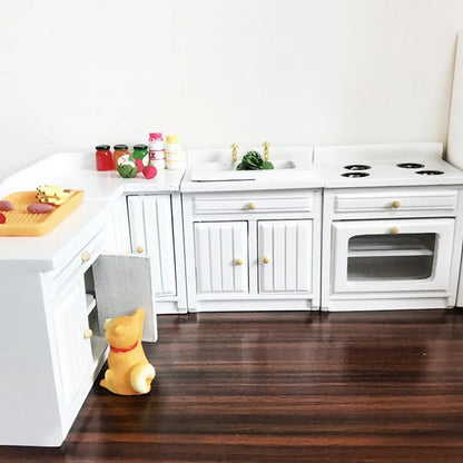 Cuisine Miniature Maison de Poupée Échelle 1:12 - Kit Complet 4 Pièces en Bois de Bouleau