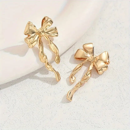 Boucles d'Oreilles Nœud Papillon – Puces Élégantes Tendance Femme